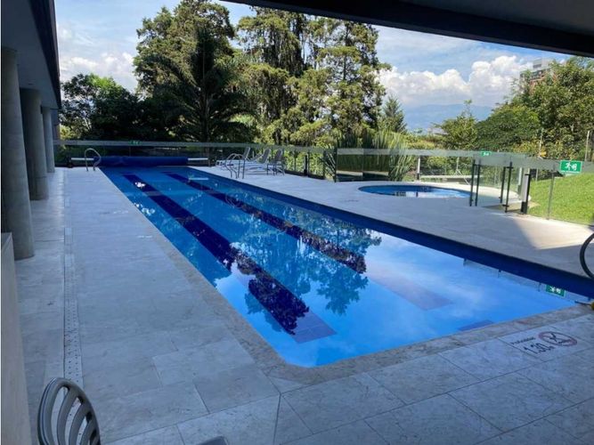 Apartamento de 3 alcobas en venta en El Tesoro, Medellín, 123 m² · foto 22 de 24