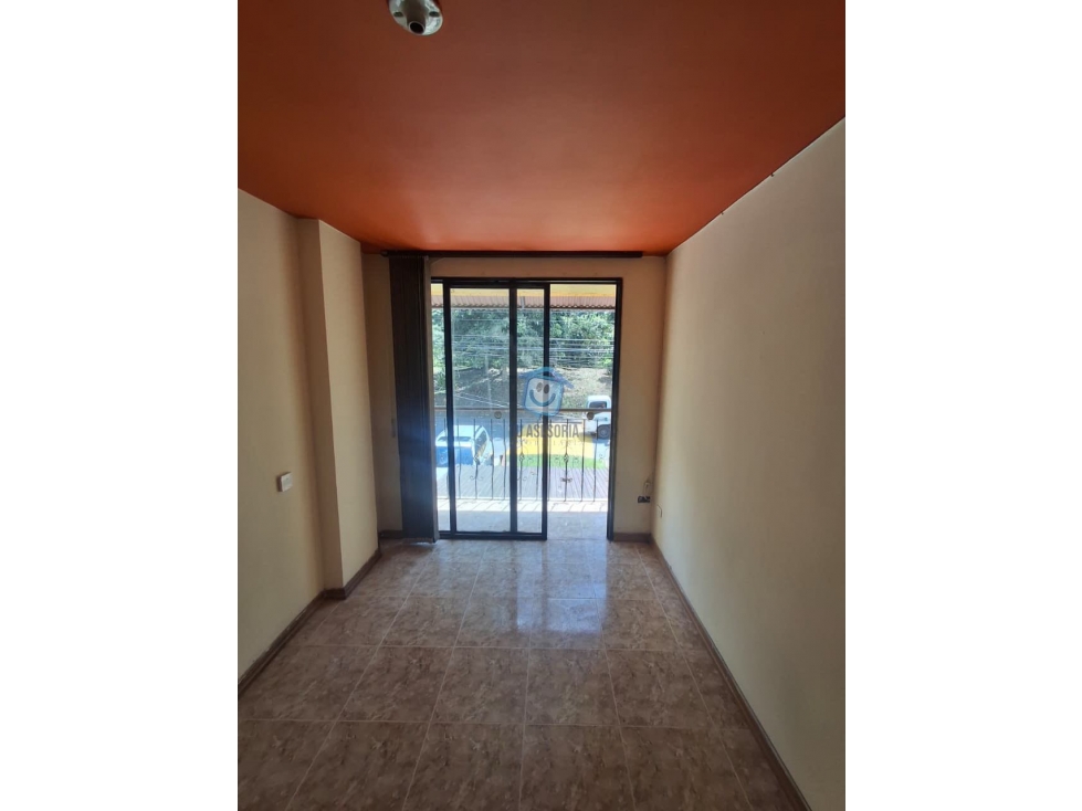 Casa en venta en El Poblado Ii Etapa, Pereira · foto 4 de 24