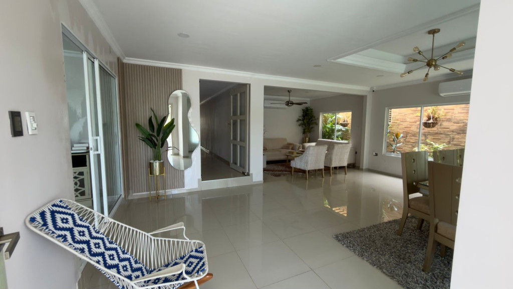 Casa en venta en El Tabor, Barranquilla · foto 3 de 11