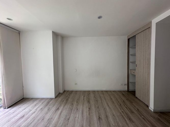 Apartamento de 1 alcoba en arriendo en El Poblado, Medellín, 53 m² · foto 8 de 16