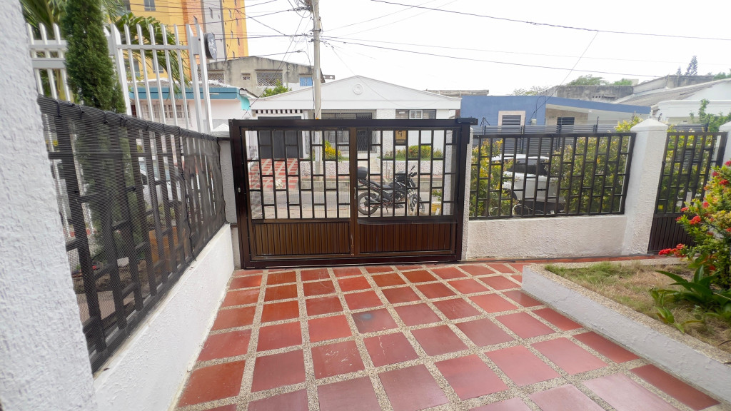 Casa en arriendo en Ciudad Jardin, Barranquilla · foto 3 de 23