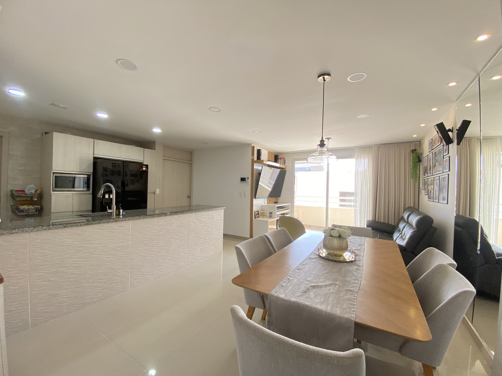 Apartamento en venta en Ciudad Jardin, Barranquilla · foto 2 de 22