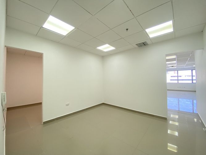 Oficina en arriendo en La Concepcion, Barranquilla, 95 m² · foto 2 de 12