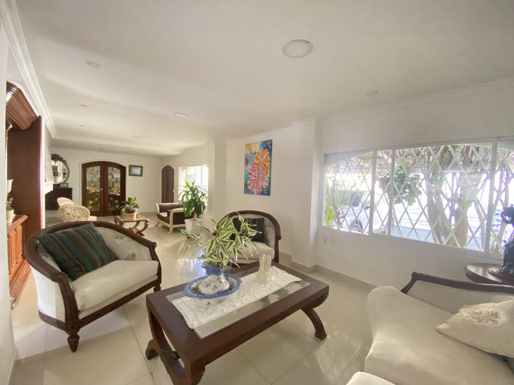 Casa en venta en Santa Monica, Barranquilla · foto 3 de 24