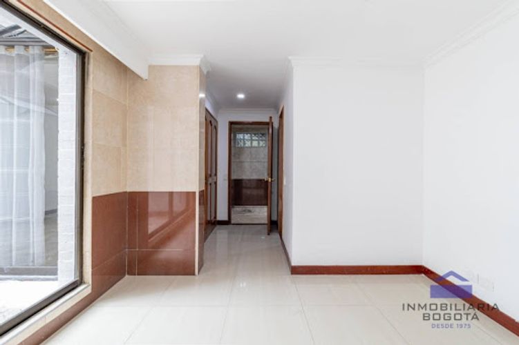 Apartamento de 2 alcobas en arriendo en Chico, Bogotá, 125 m² · foto 12 de 19