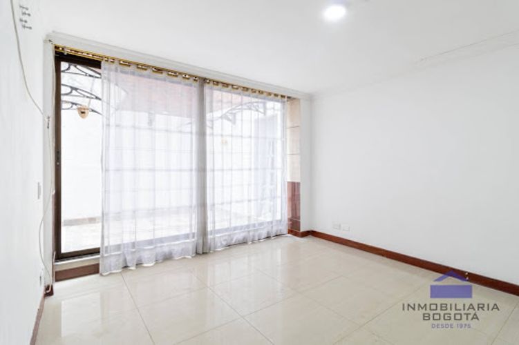 Apartamento de 2 alcobas en arriendo en Chico, Bogotá, 125 m² · foto 15 de 19