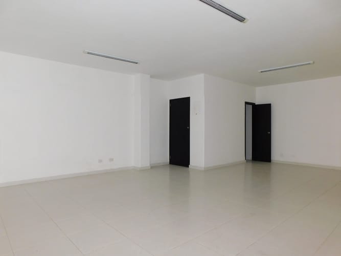 Edificio en venta en El Prado, Barranquilla, 1951 m² · foto 2 de 21