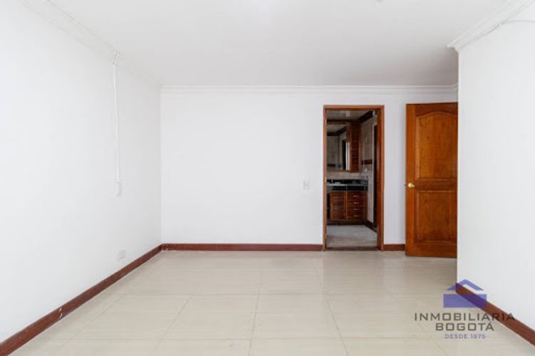 Apartamento de 2 alcobas en arriendo en Chico, Bogotá, 125 m² · foto 16 de 19