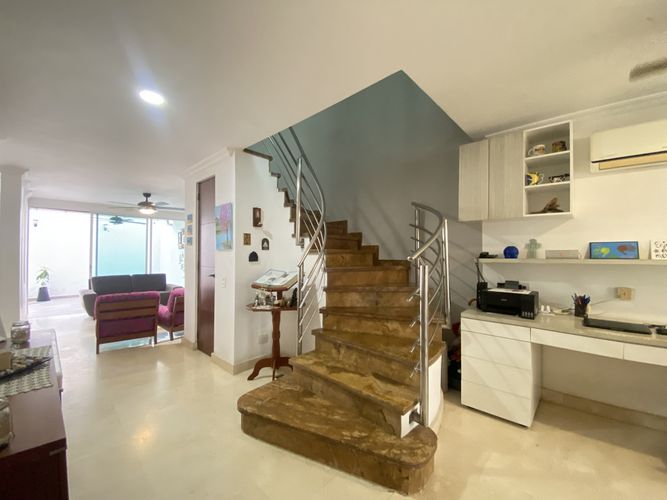 Casa de 3 alcobas en venta en Cr.La Castellana, Barranquilla, 200 m² · foto 2 de 24
