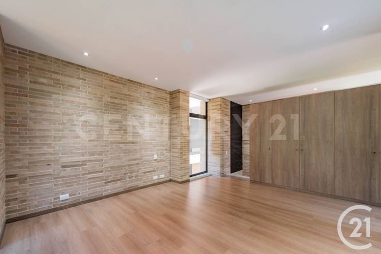 Apartamento de 1 alcoba en arriendo en Lalinde, Medellín, 110 m² · foto 7 de 13