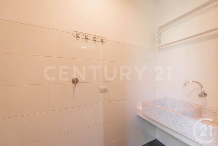 Apartamento de 1 alcoba en arriendo en Lalinde, Medellín, 110 m² · foto 11 de 13