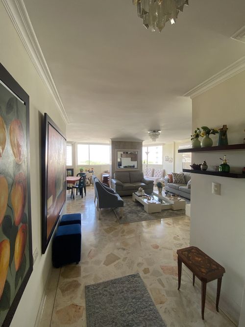 Apartamento en venta en Altos Del Prado, Barranquilla · foto 2 de 24