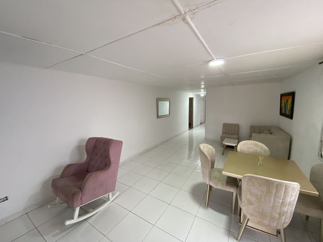 Apartamento de 9 alcobas en venta en Las Mercedes, Barranquilla, 236 m² · foto 19 de 24