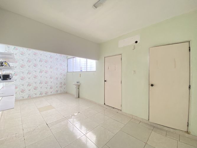 Casa de 8 alcobas en arriendo en El Porvenir, Barranquilla, 447 m² · foto 15 de 24