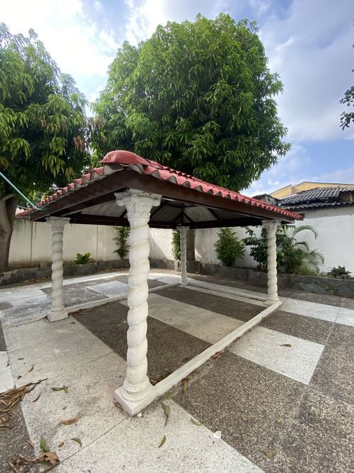 Casa de 8 alcobas en arriendo en El Porvenir, Barranquilla, 447 m² · foto 18 de 24