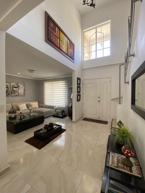 Casa de 4 alcobas en venta en Cr.La Castellana, Barranquilla, 212 m² · foto 4 de 24