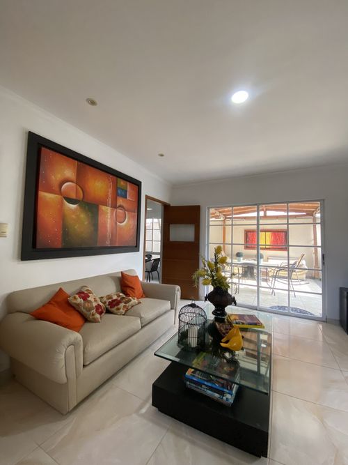 Casa de 4 alcobas en venta en Cr.La Castellana, Barranquilla, 212 m² · foto 8 de 24