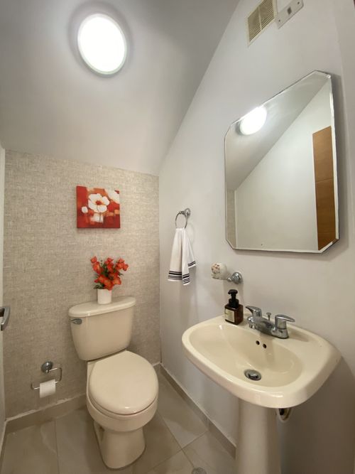 Casa de 4 alcobas en venta en Cr.La Castellana, Barranquilla, 212 m² · foto 9 de 24