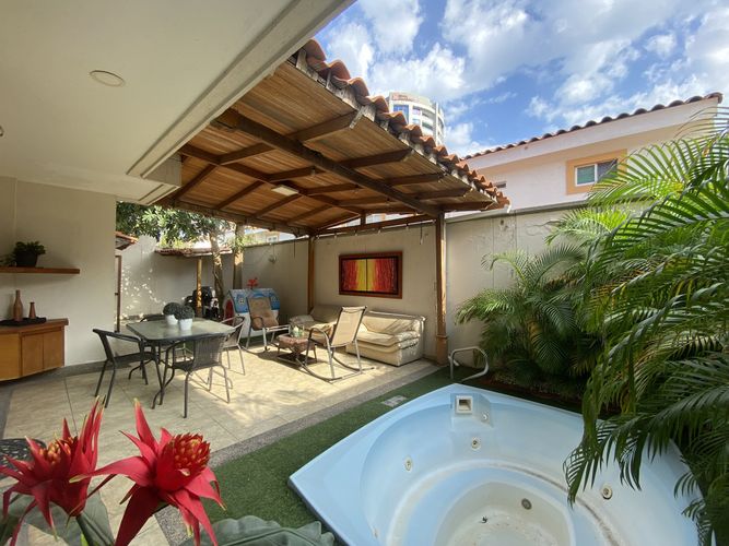 Casa de 4 alcobas en venta en Cr.La Castellana, Barranquilla, 212 m² · foto 17 de 24