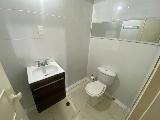 Oficina en venta en Altos Del Prado, Barranquilla, 30 m² · foto 3 de 5