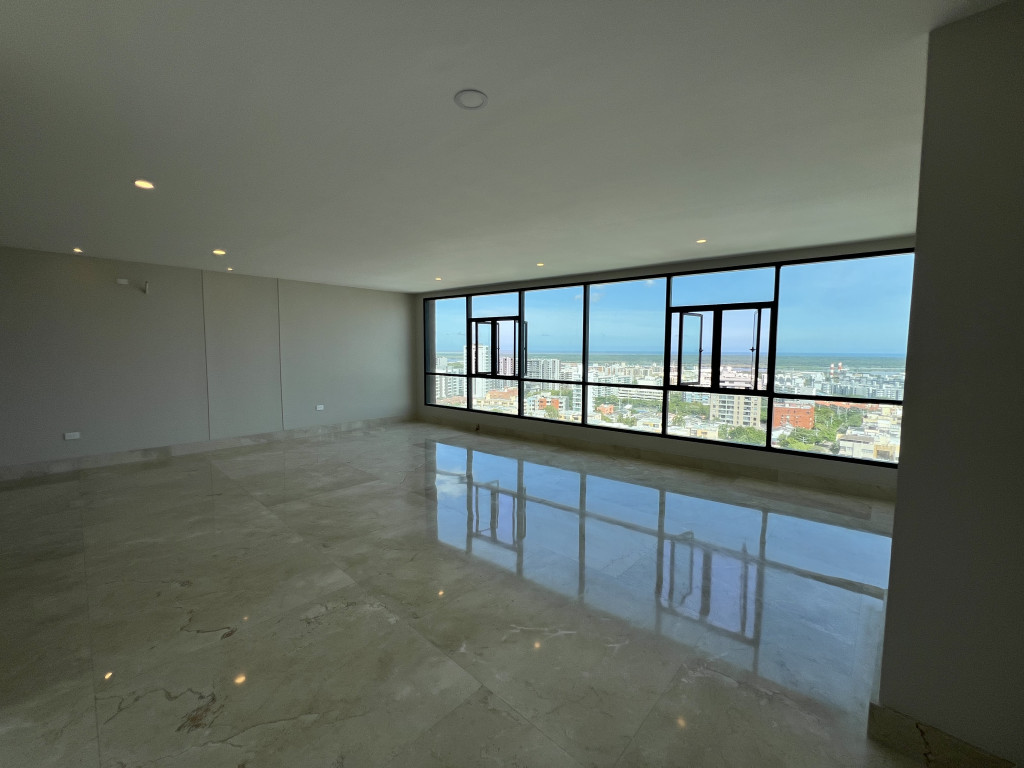 Apartamento en venta en Altos De Riomar, Barranquilla · foto 2 de 18