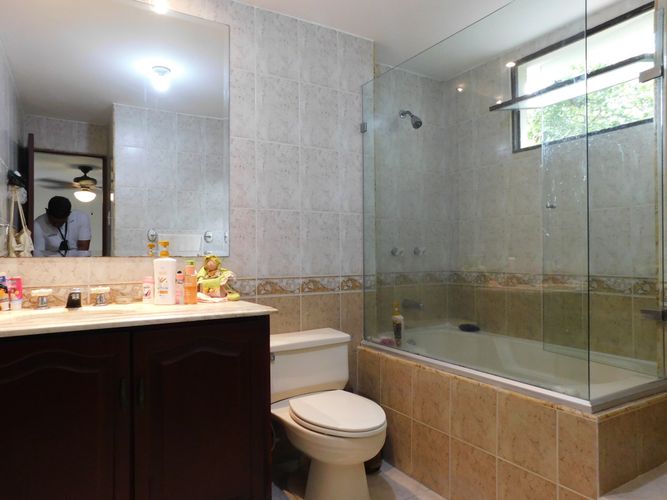 Apartamento de 3 alcobas en venta en Altos Del Prado, Barranquilla, 179 m² · foto 15 de 19