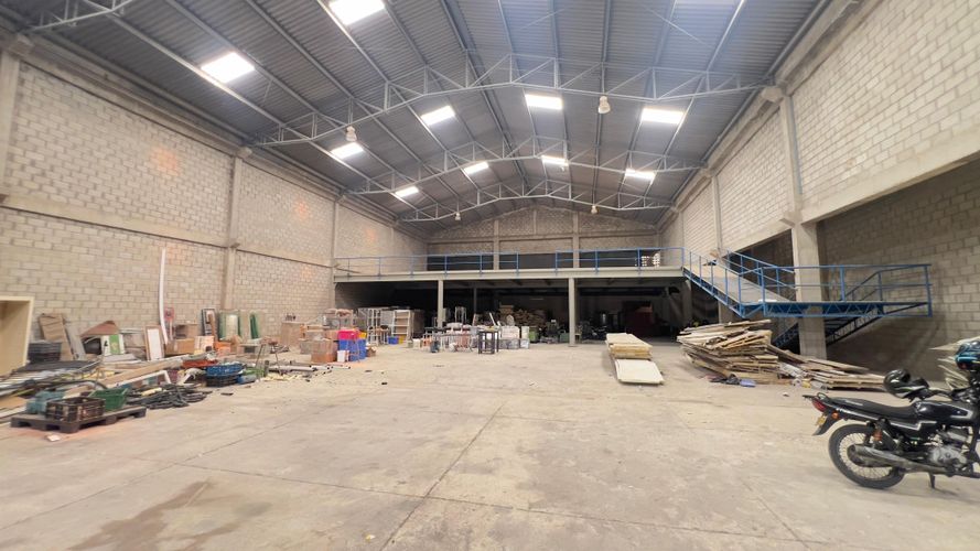 Bodega en arriendo en Base Naval, Barranquilla, 1828 m² · foto 7 de 12