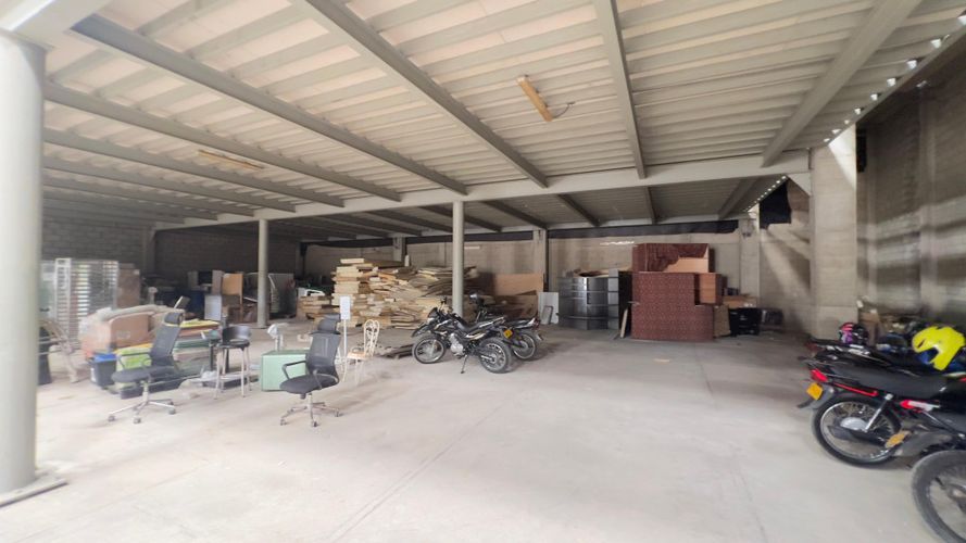 Bodega en arriendo en Base Naval, Barranquilla, 1828 m² · foto 8 de 12