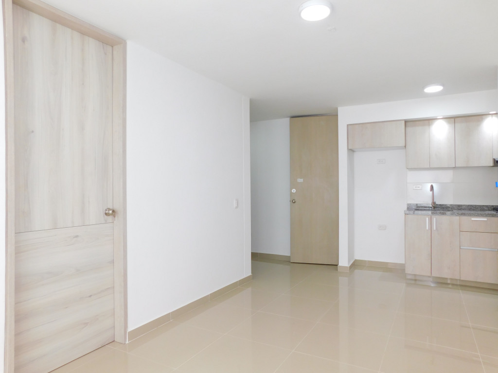 Apartamento en venta en Lagos Del Caujaral, Atlántico · foto 4 de 20