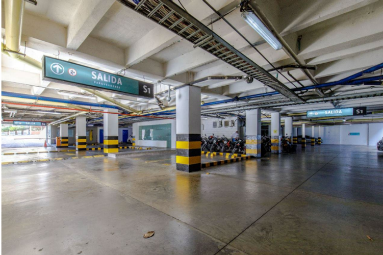 Oficina en venta en Altos Del Prado, Barranquilla, 130 m² · foto 2 de 9