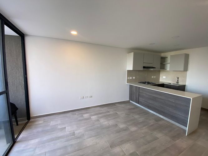 Apartamento de 3 alcobas en venta en Cr.La Castellana, Barranquilla, 82 m² · foto 2 de 14