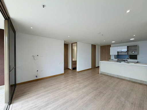 Studio for rent in Los Balsos, Medellín