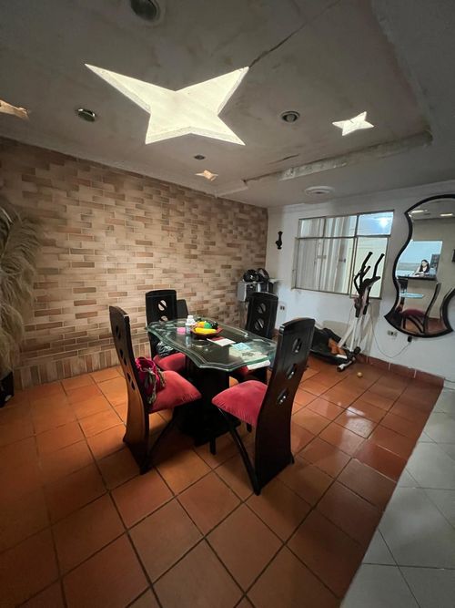 Casa de 4 alcobas en venta en El Prado, Bucaramanga, 184 m² · foto 5 de 16