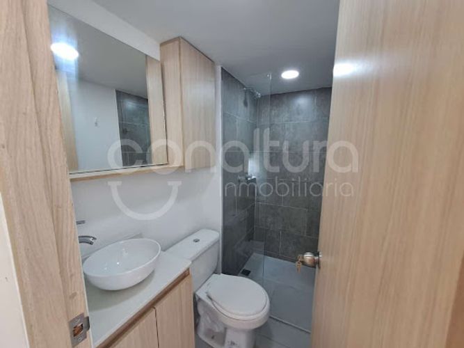 Apartamento de 3 alcobas en venta en Barrio Nuevo, Bello, 52 m² · foto 14 de 15