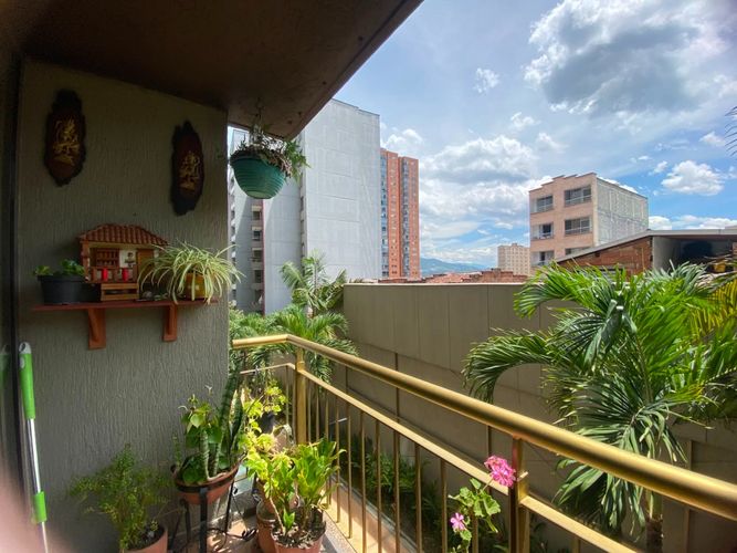 Apartamento de 3 alcobas en venta en Mayorca, Sabaneta, 65 m² · foto 5 de 24
