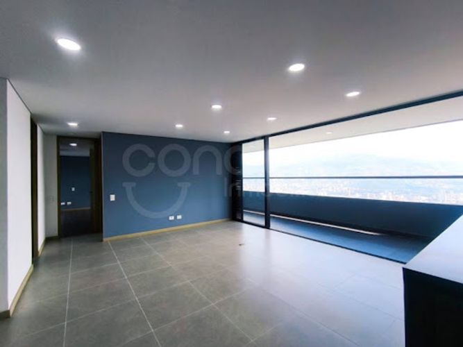 Apartamento de 2 alcobas en arriendo en Las Palmas, Medellín, 85 m² · foto 2 de 12