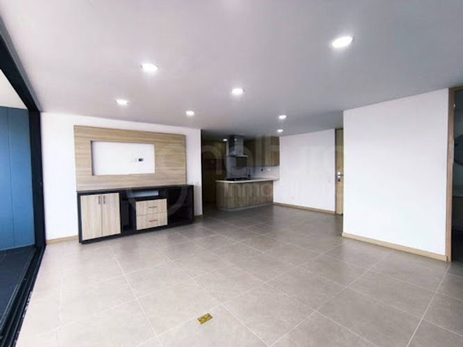 Apartamento de 2 alcobas en arriendo en Las Palmas, Medellín, 85 m² · foto 3 de 12