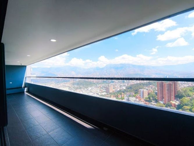 Apartamento de 2 alcobas en arriendo en Las Palmas, Medellín, 85 m² · foto 11 de 12