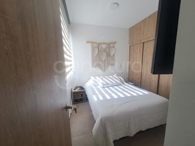 Apartamento de 2 alcobas en venta en Urbanizacion Palmar De Serramonte, Bello, 57 m² · foto 2 de 13
