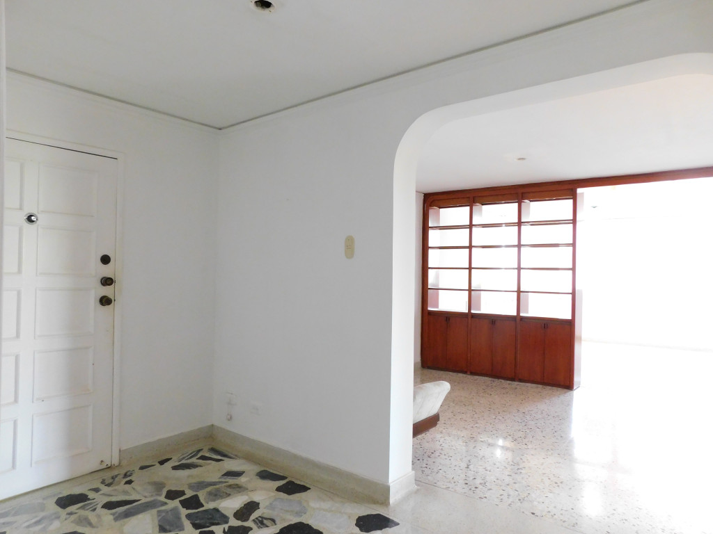 Apartamento en venta en Altos Del Prado, Barranquilla · foto 3 de 24