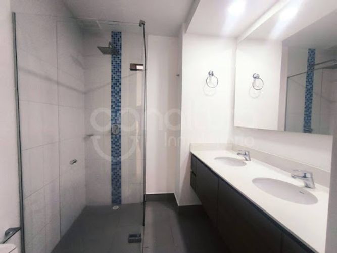 Apartamento de 3 alcobas en arriendo en Loma Del Indio, Medellín, 85 m² · foto 14 de 17