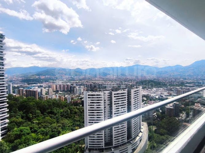 Apartamento de 3 alcobas en arriendo en Loma Del Indio, Medellín, 85 m² · foto 17 de 17