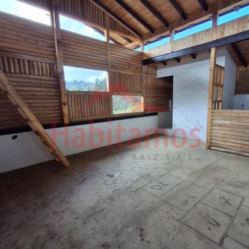 Finca en venta en Santa Elena, Medellín, 3136 m² · foto 12 de 24