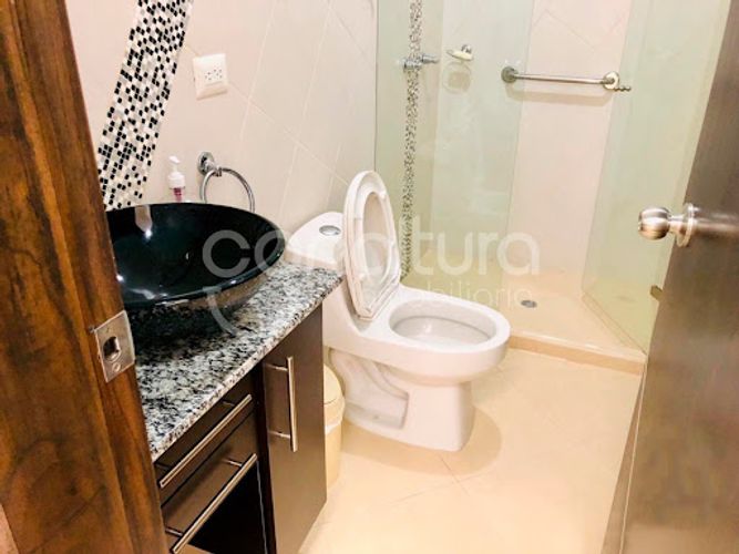 Casa de 6 alcobas en venta en La Doctora, Sabaneta, 340 m² · foto 5 de 6