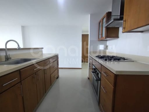 Apartamento de 3 alcobas en arriendo en Aves Maria, Sabaneta, 80 m² · foto 2 de 14