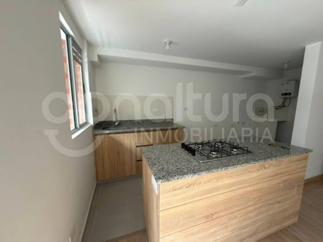 Apartamento en venta en Robledo, Medellín · foto 3 de 23