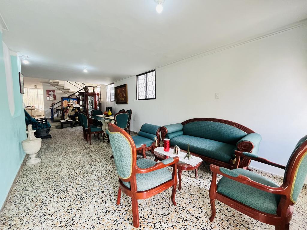 Casa en venta en Ciudad Jardin, Barranquilla · foto 2 de 24