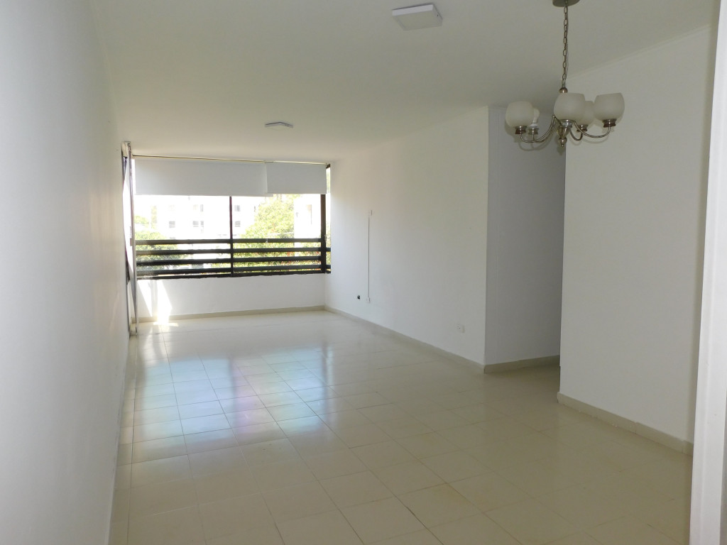 Apartamento en arriendo en Altos De Riomar, Barranquilla · foto 3 de 20