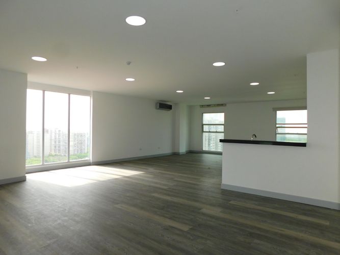 Oficina en arriendo en Villa Santos, Barranquilla, 185 m² · foto 2 de 9