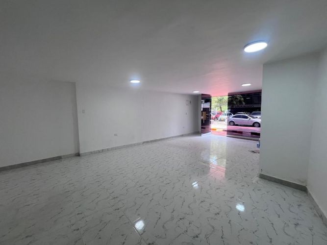 Local en arriendo en El Prado, Barranquilla, 180 m² · foto 2 de 13